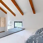 Romantisches Mit Jacuzzi, Bbq, Wifi Marčana