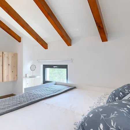 Romantisches Mit Jacuzzi, Bbq, Wifi Marčana
