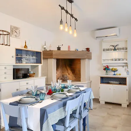 Сasa de vacaciones Romantisches Mit Jacuzzi, Bbq, Wifi *
