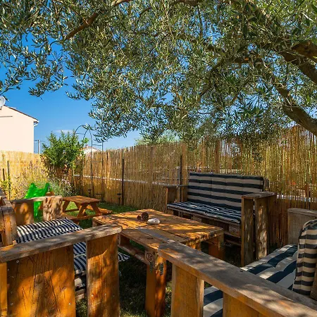 Romantisches Mit Jacuzzi, Bbq, Wifi