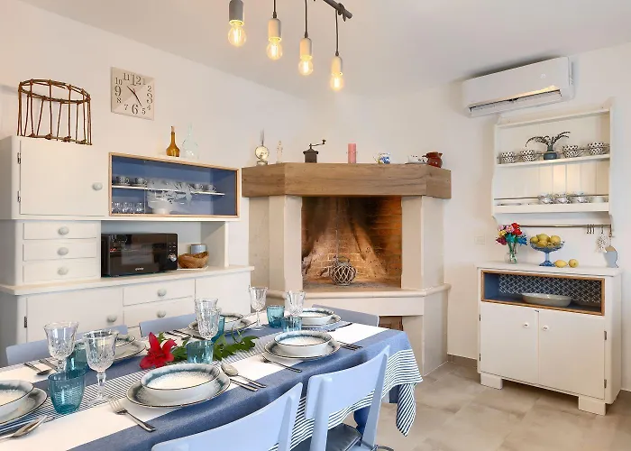 Romantisches Mit Jacuzzi, Bbq, Wifi * Marčana